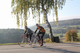 Historische Fahrräder bei der Bergfahrt - Memorial Bergrennen Opfertshofen "Rendezvous am Kleinen Klausen" 2021