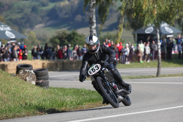 Historische Motorrad im Ziel-S - Memorial Bergrennen Opfertshofen "Rendezvous am Kleinen Klausen" 2021