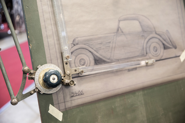 Historisches Zeichenbrett von Recaro - Retro Classics Stuttgart 2017