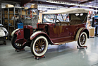 Holsman No. 5 High-Wheel Runabout (1904) - angeboten als Lot 255 an der RM/Sotheby's Versteigerung in Hershey am 10./11. Oktober 2019