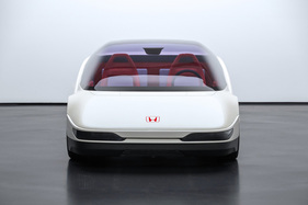 Honda HP-X (1984) - das frisch restaurierte Konzeptfahrzeug im Studio