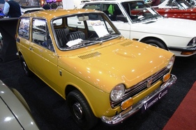 Honda N 600 (1969) - Kleinwagen aus Japan - InterClassics Maastricht 2019