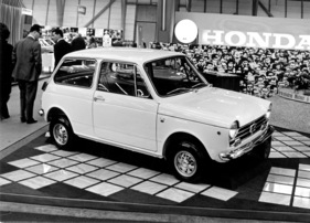 Honda N500 (1967) - mit Luftkühlung, 40 PS und Frontantrieb - Genfer Autosalon 1967