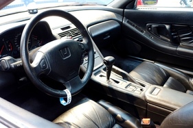 Honda NSX (1990) – Blick in den Innenraum – Sonderausstellung "Big in Japan" in der Autoworld Brüssel