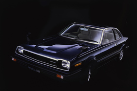 Honda Prelude XR (1980) – edel mit dunklem Lack und heller Innenausstattung