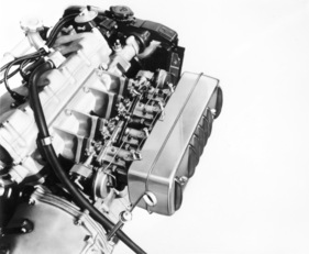 Honda S 500 (1963) - aufwändige Gemischaufbereitung