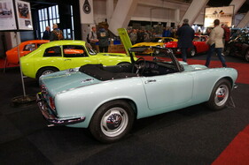 Honda S 800 (1967) ein Cabriolet und zwei Coupés – Classic Car Show Brussels 2022 (1967)