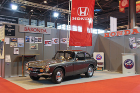Honda S 800 Coupé (1968) - auf dem Clubstand - Rétromobile 2015 (1968)
