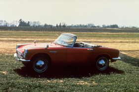 Honda S600 (1965) - der Vorgänger des S800 nutzte noch Ketten für die Kraftübertragung auf die Hinterachse