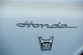 Honda S800 Coupé (1969) - auf beiden Flanken beschriftet