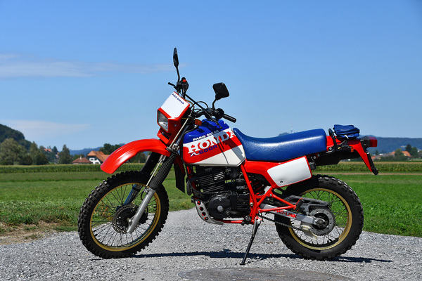 Image: Honda XL 600 R "Paris-Dakar" (1986) - as lot 124 at the auction of the Oldtimer Galerie Toffen on October 15, 2022