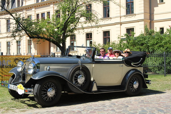 Image: Horch 420 Sportcabriolet (1931) - runner-up in the Vredenstein Cup and winner of the Concours d'Elégance - at the ADAC Deutschland Klassik 2014