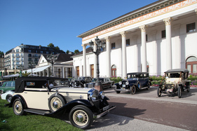 Horch 470 Cabrio (1932) - fits perfectly into the elegant setting - 40th Oldtimer-Meeting Baden-Baden 2016