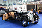 Horch 853 Sportcabriolet (1937) - mit Achtzylinder-Reihenmotor und 120 PS, Einzelstück mit Karosserie von Voll & Ruhrbeck - an der Retro Classics Stuttgart 2013