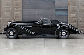Horch 853A Sportcabriolet in the style of Erdmann & Rossi (1940) - angeboten als Lot 14 an der RM Auction Paris am 5. Februar 2014