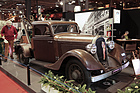 Hotchkiss 411 (1934) - Mit Reihenvierzylinder und zwei Litern Hubraum, auf einem Clubstand - Rétromobile Paris 2016