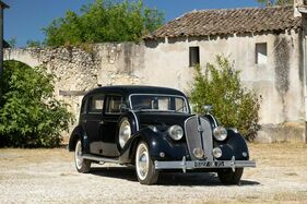 Hotchkiss 686 Limousine Chantilly avec séparation (1939) - als Lot 11 an der Artcurial "Succession André Lurton" Versteigerung 2020