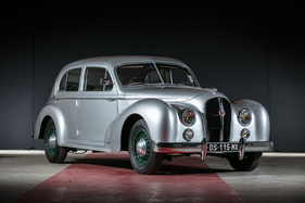 Hotchkiss Anjou 1350 (1951) - als Lot 112 angeboten an der Artcurial André Trigano Collection 2020 Versteigerung am 13. September 2020