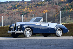 Hotchkiss Anjou 20.50 Convertible by Worblaufen (1950) - 1950 Hotchkiss Anjou 20.50 Cabriolet by Worblaufen - als Lot 112 an der Oldtimer Galerie Toffen Versteigerung von Gstaad am 29. Dezember 2024 (1950)
