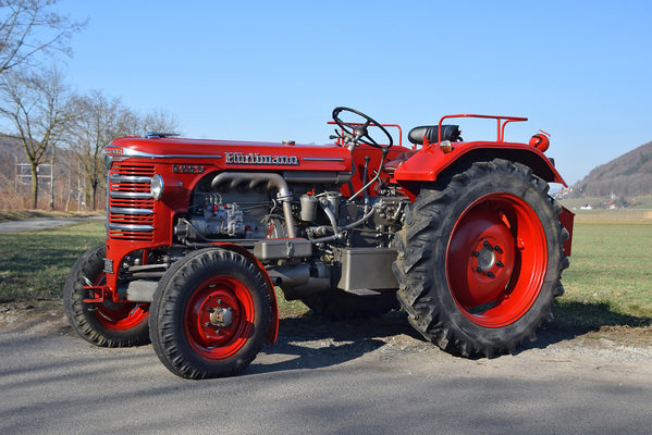 Hürlimann D100 S (1968) - gemeldet als Lot 052 an der Versteigerung der Oldtimer Galerie in Toffen am 30. März 2019