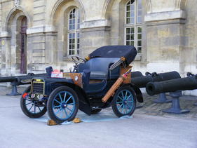 Humberette 'Royal Beeston' 6 1/2 HP Doctor's Limousine (1904) - als Lot 208 an der Bonhams London-Brighton Run Versteigerung am 4. November 2016