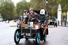Humberette Two-seater (1904) - at the Bonhams London to Brighton Veteran Car Run 2014