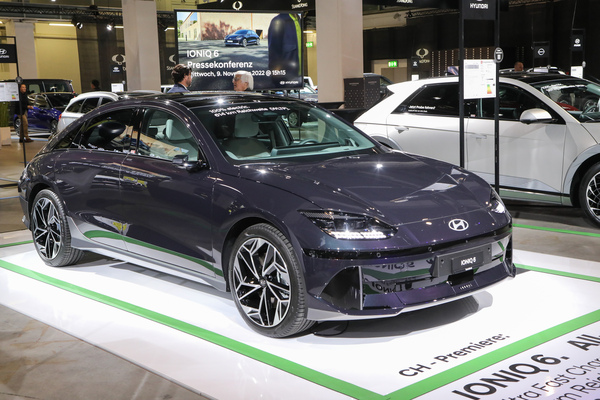 Hyundai Ionic 6 (2022) - neue e-Limousine - Auto Zürich 2022