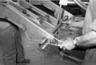 ISO-Rivolta (1962) - Arbeiten an der hinteren Teil des Chassis