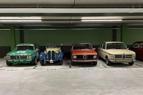 Im Autohotel hat es Platz für 160 Automobile - Kompetenzzentrum Fahreinheit in Grüningen