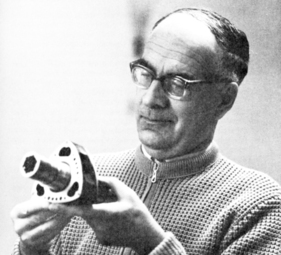 Im Februar 1957 konnte Felix Wankel den Rotor seines ersten erfolgreichen „Wankelmotors“ präsentieren – hier rotierten Rotor und Gehäuse Im Februar 1957 konnte Felix Wankel den Rotor seines ersten erfolgreichen „Wankelmotors“ präsentieren – hier rotierten Rotor und Gehäuse