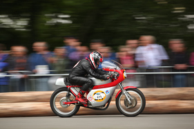 Im Feld der Motorräder - Ducati Mk 3 Desmo von 1969IMG_6881 - am GP Brugger Schachen 2015
