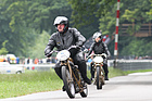 Im Feld der Motorräder - Motosacoche D35 B von 1931 - am GP Brugger Schachen 2015