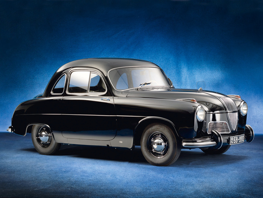 Im Hanomag Partner werkelte nach dem 2. Weltkrieg ein 700 ccm Dreizylinder mit 28 PS von Müller-Andernach. Zur Serienproduktion kam es leider nicht - aus dem Buch "2 Takte, 4 Räder"