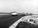 Bild: Im Oktober 1961 führt Ferry Porsche auf dem neuen Baugrund in Wiessach den ersten Spatenstich aus für das zukünftige "Skid-Pad", auf dem neu die Fahrwerksuntersuchungen stattfinden sollen