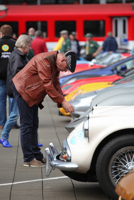 Im Verkehrshaus wurde eifrig geknipst - Fantastic Plastic 2016