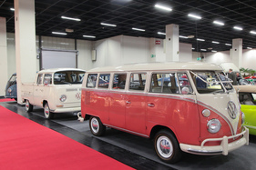 Immer wieder beliebt, der Bulli, egal aus welcher Epoche - Retro Classics Cologne Köln 2017