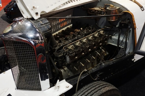 Imperia Grand Prix (1930) – Sechszylinder mit kurze Ansaugstummeln – Interclassics Classic Car Show Brüssel 2023