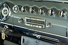 Bild: Imperial Southampton (1956) – Transistorradio und diverse Bedienelemente