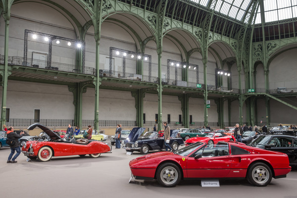 Imposante Fahrzeugpräsentation im Grand Palais - Bonhams Grand Palais Versteigerung in Paris 2017