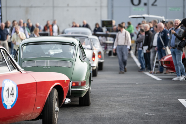 Bild: Impression - Internationale Oldtimermesse zieht positive Bilanz