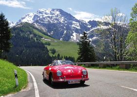 Bild zu Artikel 29. Kitzbüheler Alpenrallye vom 1. bis 4. Juni 2016 - 180 Klassiker erobern die Berge mit 30’000 PS
