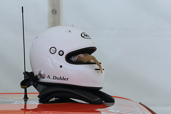 Impressionen Arosa ClassicCar 2012 - der Helm wartet auf den Fahrer