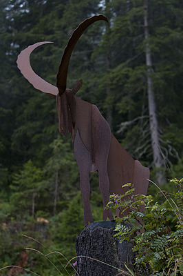 Impressionen am Bergrennen Arosa ClassicCar 2012 - Und überall wacht der Steinbock entlang der Strecke von Langwies nach Arosa