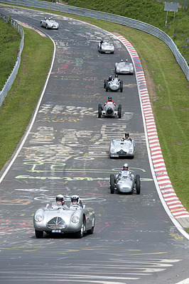 Image: Impressions of the pre-war legends at the 2012 ADAC Eifelrennen