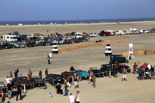 Bild: Impressionen des Römö Motorfestival 2016 - Fahrerlagerlager und Startlinie