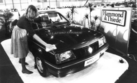 Impressionen - es darf geputzt werden - Genfer Automobilsalon 1984