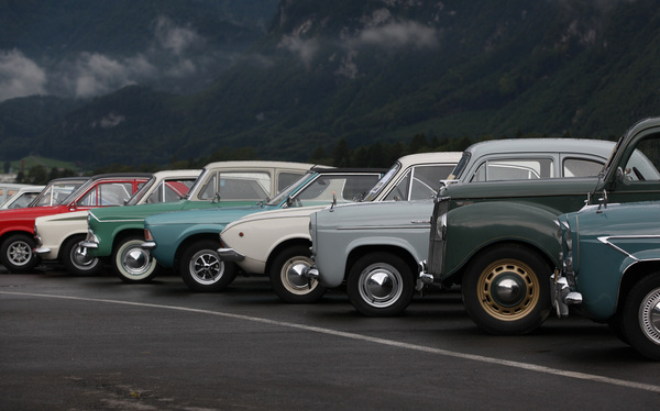 Bild: Impressionen vom British Car Meeting 2013 in Mollis - Ford aus England als Ehrengast