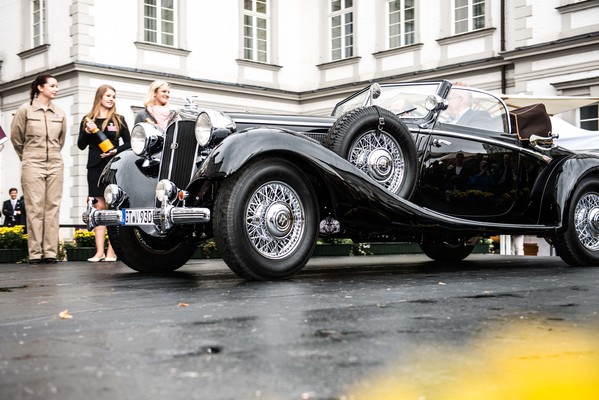 Impressionen vom Concours d'Elégance Schloss Bensberg Classics 2013 - Den Preis in der Kategorie "Prewar Open" gewinnt der Horch 930 V Roadster