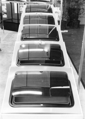 Impressionen vom Genfer Automobilsalon 1983 - beliebte Sonnendächer