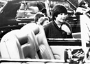 Impressionen vom Genfer Automobilsalon 1983 - wie schnell, wie stark - junger Bewunderer